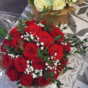 fwthumbred bridal bqt rustic.jpg